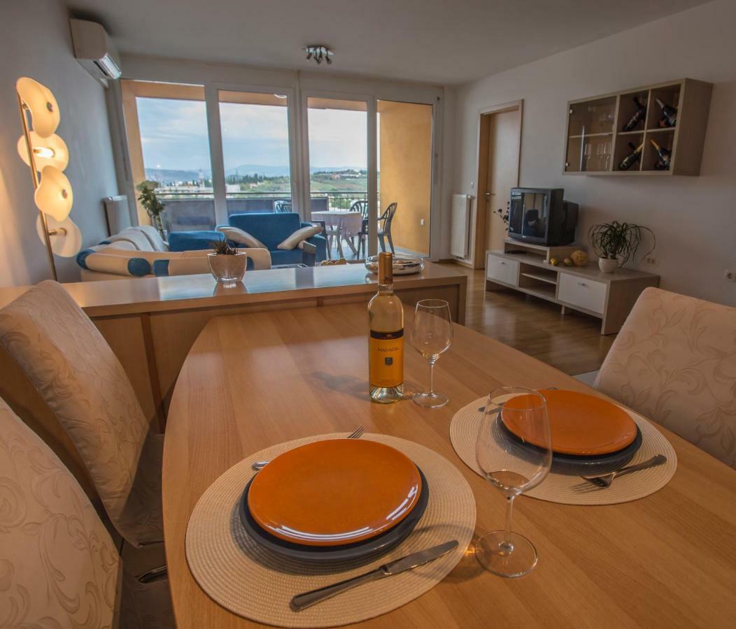 Apartment Mountain And Sea View Koper városi község Kültér fotó